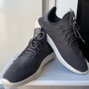Adidas Pharrell HU sneakers sz8